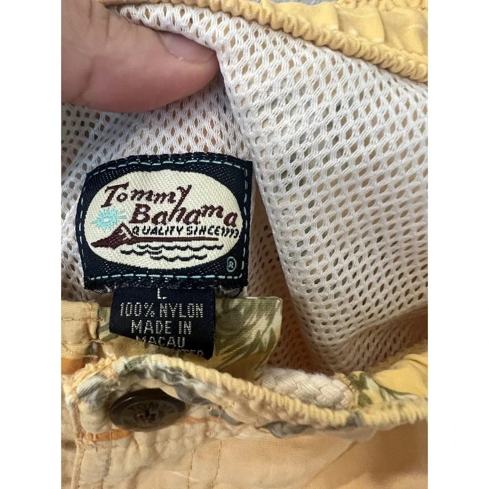 Tommy Bahama Swim Shorts Board Shorts Hawaiian Themed Beige Large